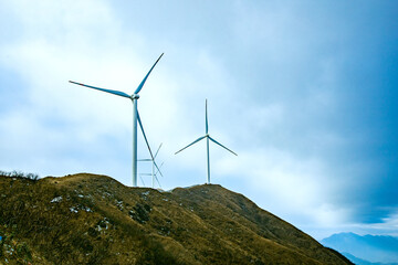 Zhufengding, Ganzhou City, Jiangxi Province - wind turbines on high mountains