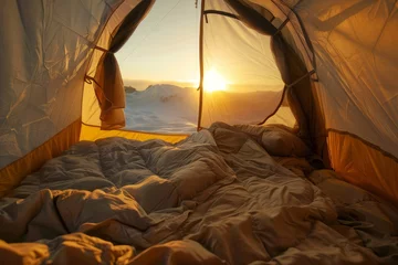 Foto auf Alu-Dibond Dawn in a tent © The Big L