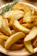 皮つきフライドポテト