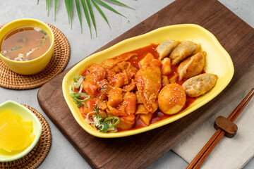 Korean food, stir-fried pork, spicy, anchovy, gimbap, side dish, pickled radish, egg, fried, kimchi, fried dumplings, tteokbokki, omurice, rice, chicken, karaage, sirloin, pork cutlet, sauce