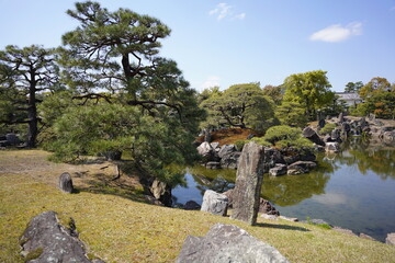日本の京都　有名な二条城の春の風景