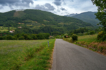 Mountain landscape at Foce Carpinelli, Tuscany, Italy. Morning - 792768514