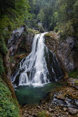 Obraz premium Long Exposure Photography of Golling Waterfall