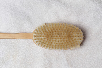 Dry skin wooden body brush for anti cellulite and lymphatic drainage massage	
