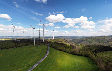 Fototapeta na wymiar Windkraftausbau bei Hohenlimburg im Sauerland, NRW