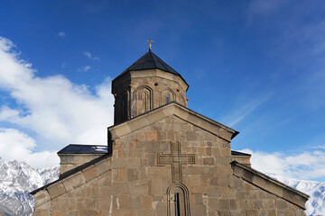 Fototapeta premium Gergeti Trinity Church, Stepantsminda, Georgia