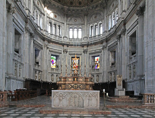 Duomo di Como: presbiterio e abside