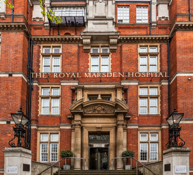 The Royal Marsden Hospital is a specialist cancer treatment hospital in London based in Kensington and Chelsea, next to the Royal Brompton Hospital, in Fulham Road . Shot 10 April 2024.