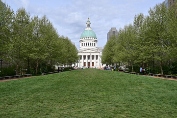 Old Courthouse at Gateway Arch National Park in Saint Louis, Missouri on sunny spring morning.
