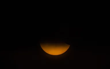 Foto op Canvas solar eclipse natural phenomenon © saksuvan