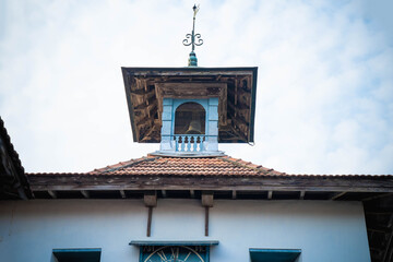 The Jews Street is among the most historically relevant locations in Fort Kochi. The oldest synagogue in the Commonwealth, it was built in 1568. Also known as the Paradesi Synagogue 12 April 24 Kerala