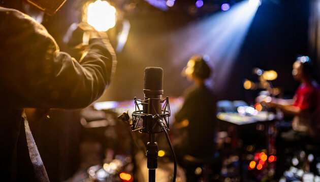 ライブステージ、コンサート、クラブイベント