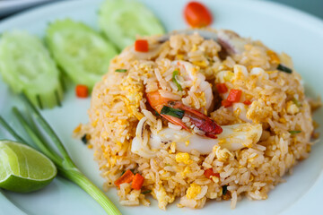 Fried rice with shrimp and squid