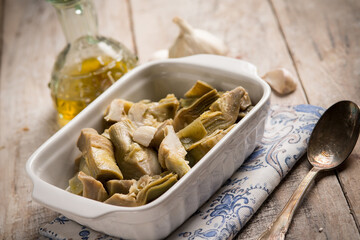 sauteed artichoke traditional italian recipe - 793780137