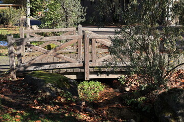 Holzbrücke im Zentrum von Hinterzarten im Schwarzwald