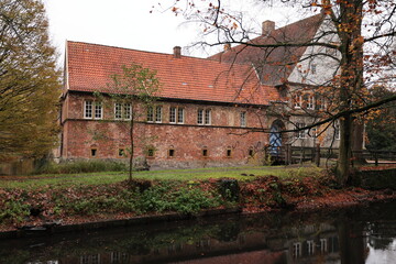 Kloster Dinklage im Herbst