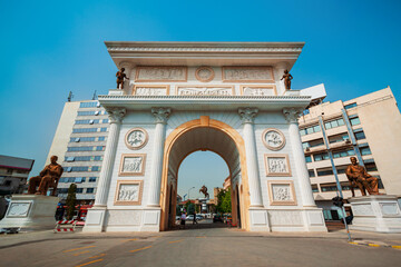 Porta Macedonia triumphal in Skopje, Macedonia - obrazy, fototapety, plakaty