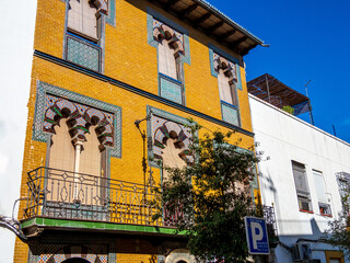 une façade de Cordoue et ses mosaïques