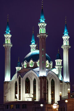 Kul Sharif mosque at night in Kazan, Tatarstan, Russia