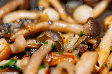 Roasted with onion white and brown shimeji edible mushrooms native to East Asia, buna-shimeji is widely cultivated and rich umami tasting compounds