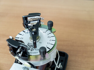 Time relay for relay protection. Electrician's concept