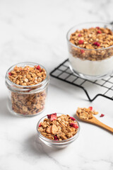 homemade granola, healthy breakfast, granola with yogurt