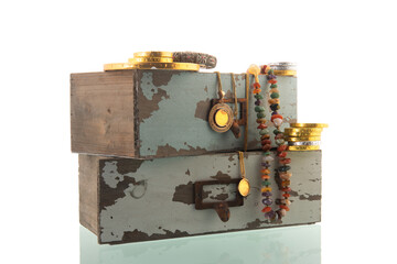 Vintage boxes with jewelry - 794391925