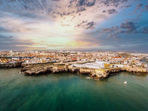Aerial view, city view with fortress, peninsula with high cliffs, Peniche, Centro region, Portugal, Europe