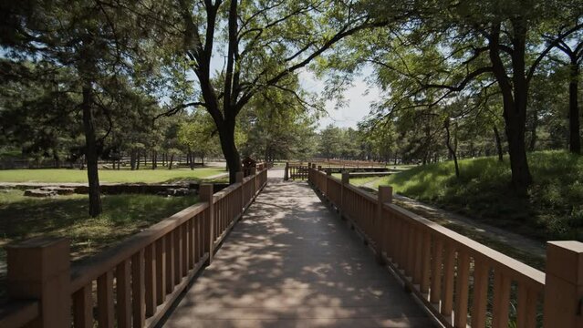 The quiet covered bridge in Chengde Summer Resort