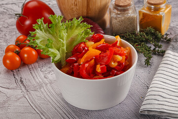Diced raw bell red and yellow pepper - 794896146