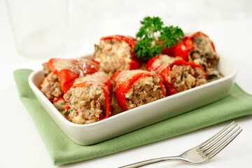 Stuffed peppers with chicken and mushrooms (piquillos).