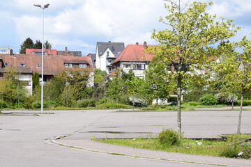 empty supermarket parking lot