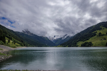 Fototapeta na wymiar Scenic Speicher Durlassboden Reservoir near Gerlos and Königsleiten