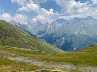 Fototapeta premium landscape with lake