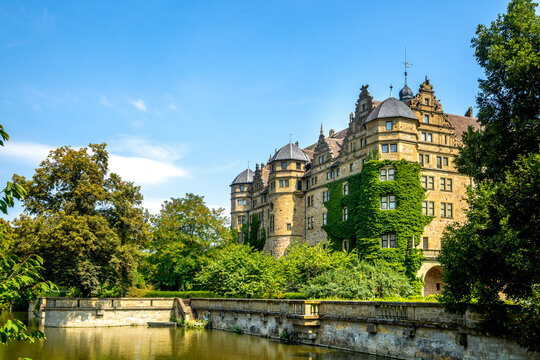 Schloss Neuenstein, Baden Wuerttemberg, Deutschland 