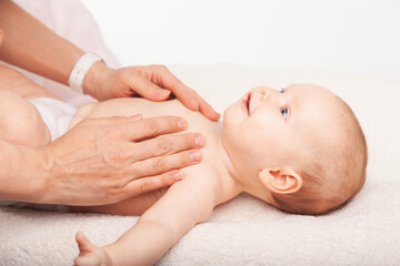 Baby chest massage