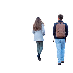Jeune couple, vu de dos, qui marche. En discutant, l'homme porte un sac à dos en cuir et un jean,...