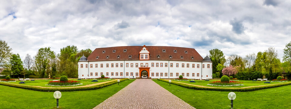 Schloss Heusenstamm, Hessen, Germany 