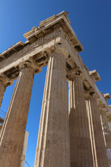 Fototapeta premium Ancient Greece Revealed Parthenon's Marble Beauty Amidst Tourism