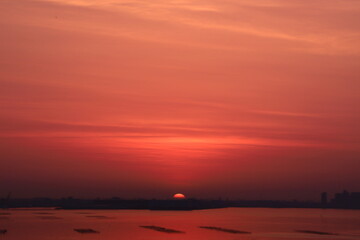朝焼け　morning glow