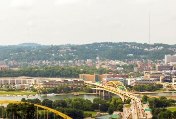 Fototapeta na wymiar View of the city of Pittsburgh in Pennsylvania, United States