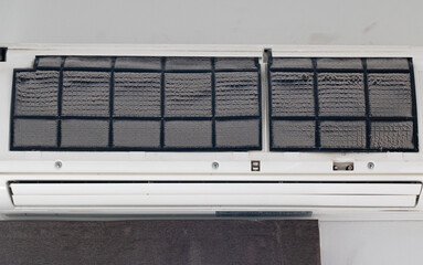 Dust on filter of air condition, Air clearing and air service.