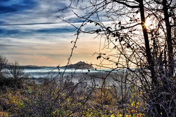 Fototapeta premium Niebla en la Peñ Muñana