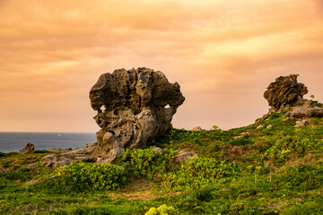 沖永良部島の夕景, 奇岩群, 