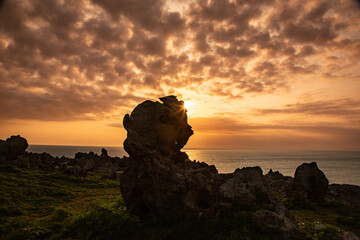 沖永良部島の夕景, 奇岩群, 