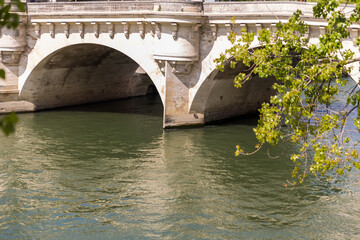 bridge over the river seine - obrazy, fototapety, plakaty