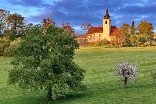 Herz Jesu Kirche Etzenrot