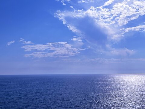 Blue sea and beautiful clouds in the sky 