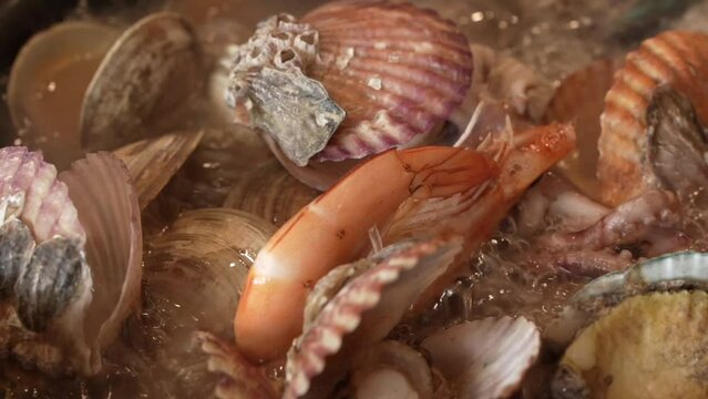 해물 조개탕 해산물 음식 식사 전골