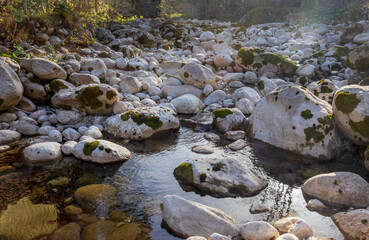 autumn period, walks along the riverbank, panoramic views , hiking trails and relaxation in the mountains.